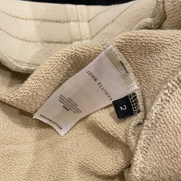 John Elliott crimson shorts size 2 - Picture 3 of 3